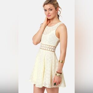 Elegant Cream Lace Dress